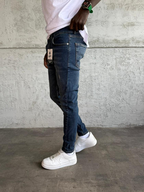 Lacivert Yıkamalı Yırtık Detaylı Slimfit Jean