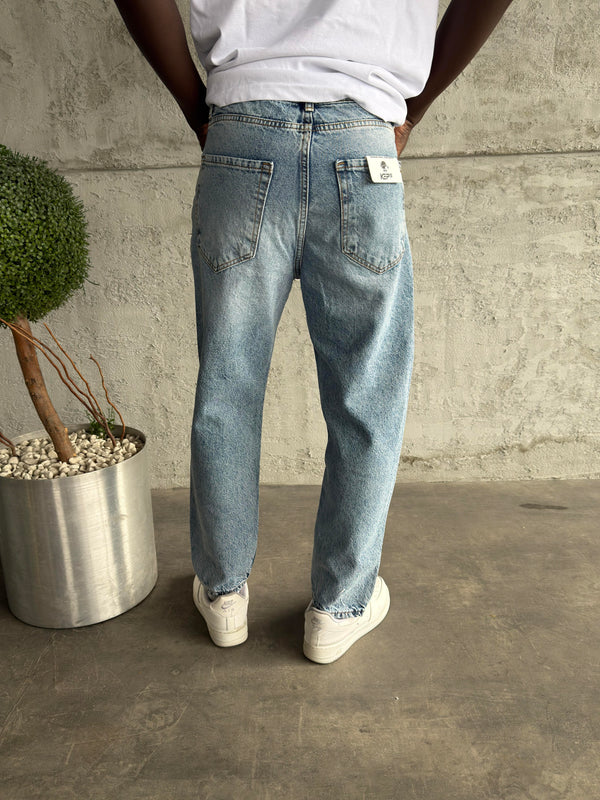 Mavi Taşlamalı Diz Yırtık Boyfriend Jean