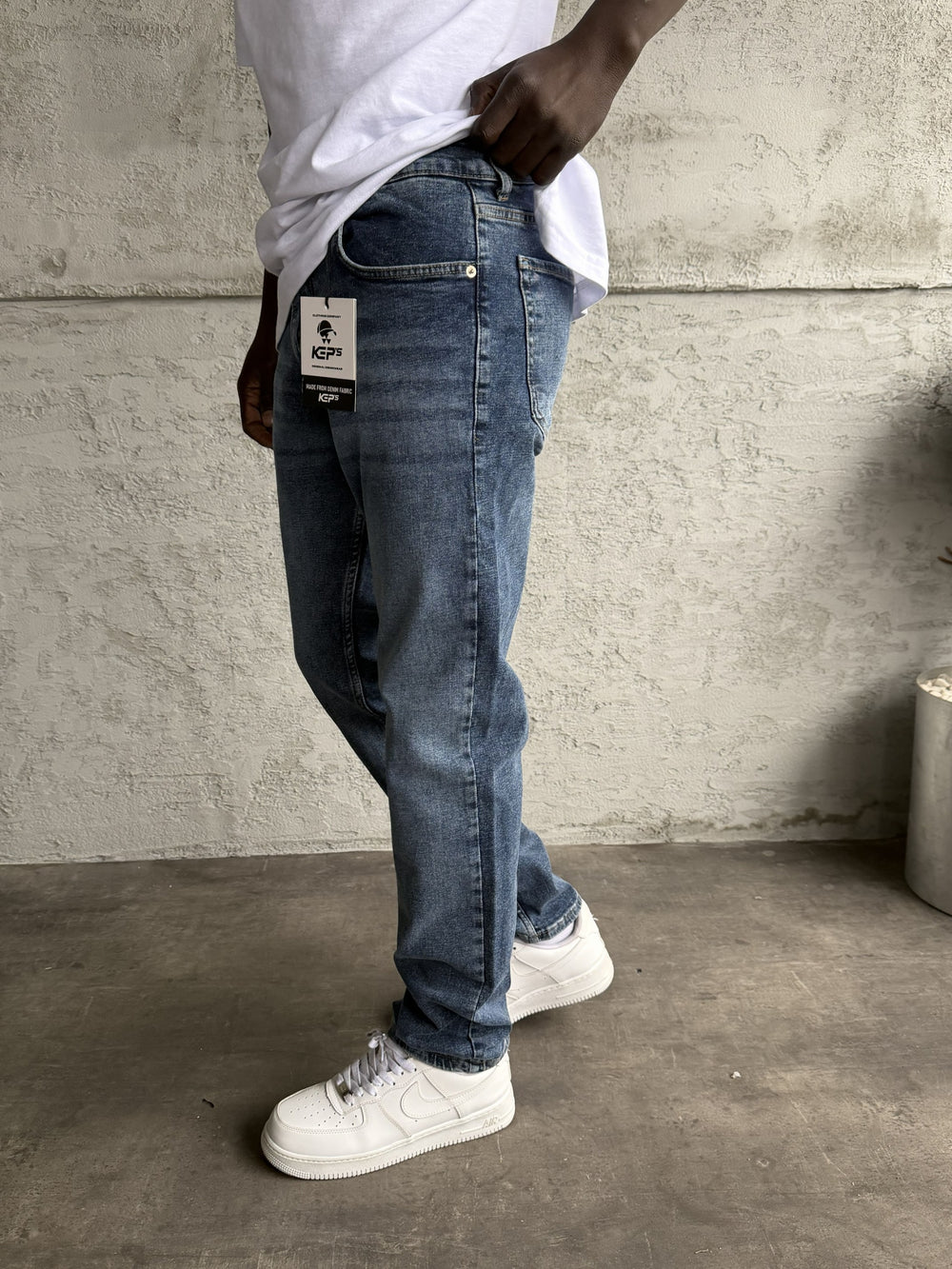 Mavi Taşlamalı Likralı Regular Fit Jean