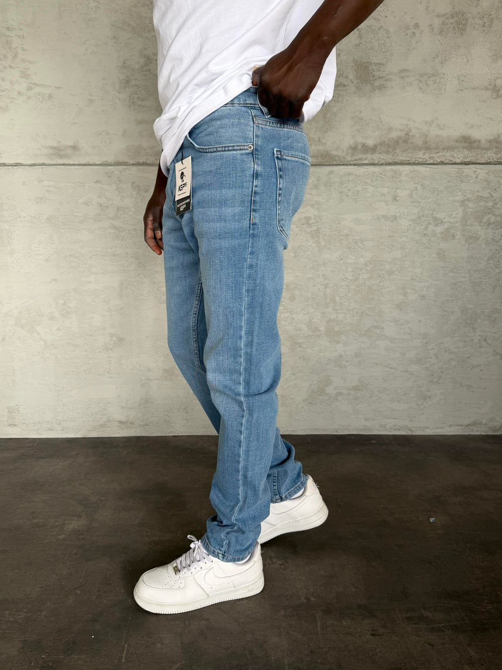 Mavi Taşlamalı Likralı Regular Fit Jean