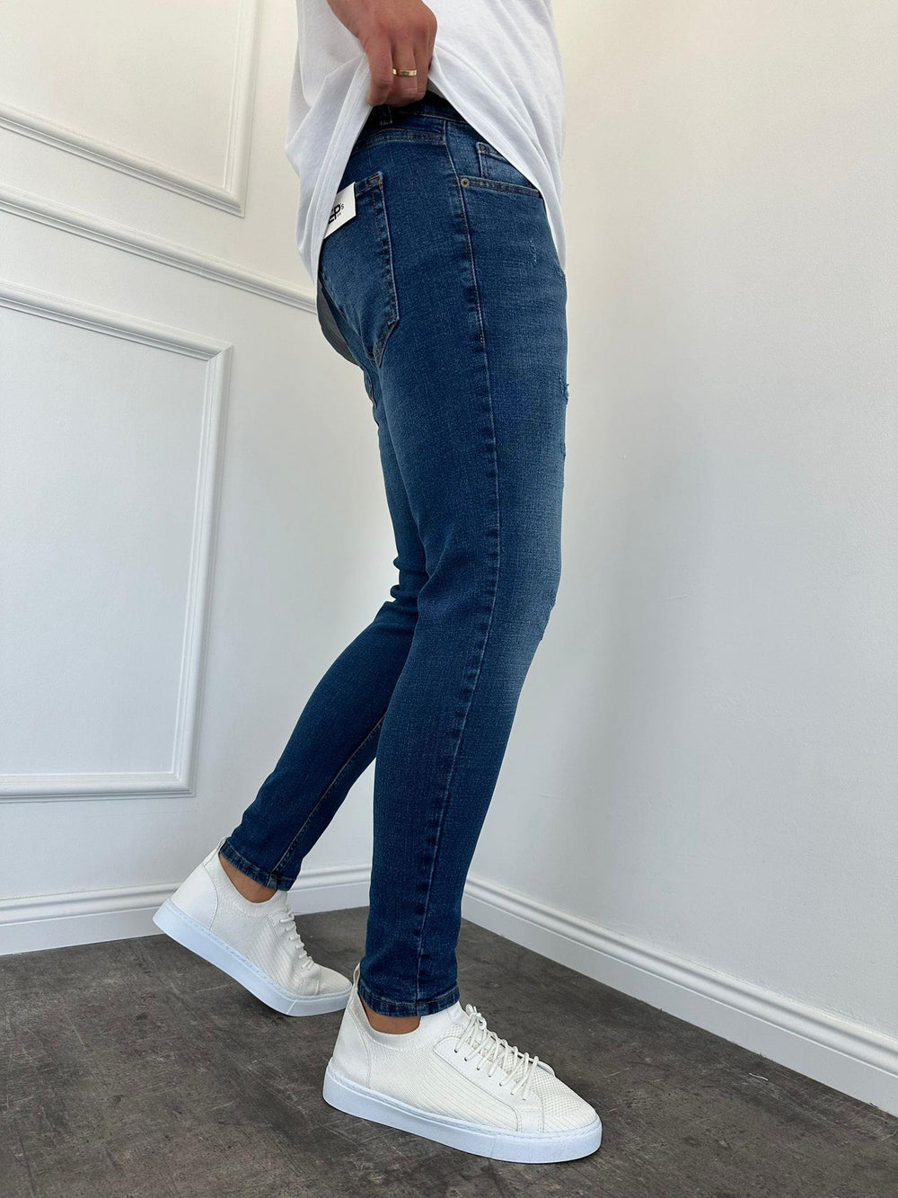 Mavi Taşlamalı Slimfit Jean