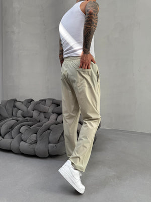 Mint Yeşil Paraşüt Kumaş Jogger