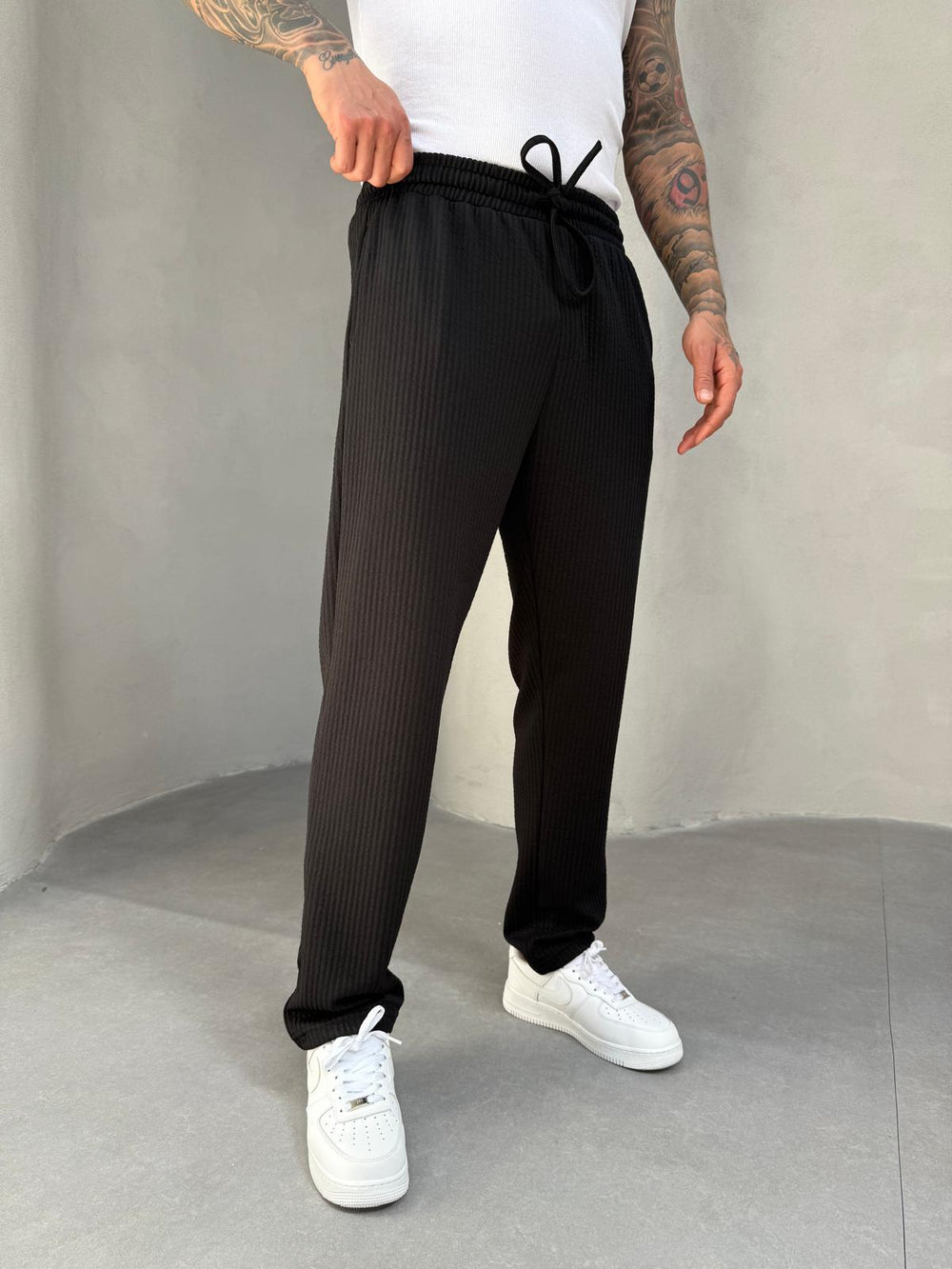 Siyah İnce Fitilli Baggy Eşofman