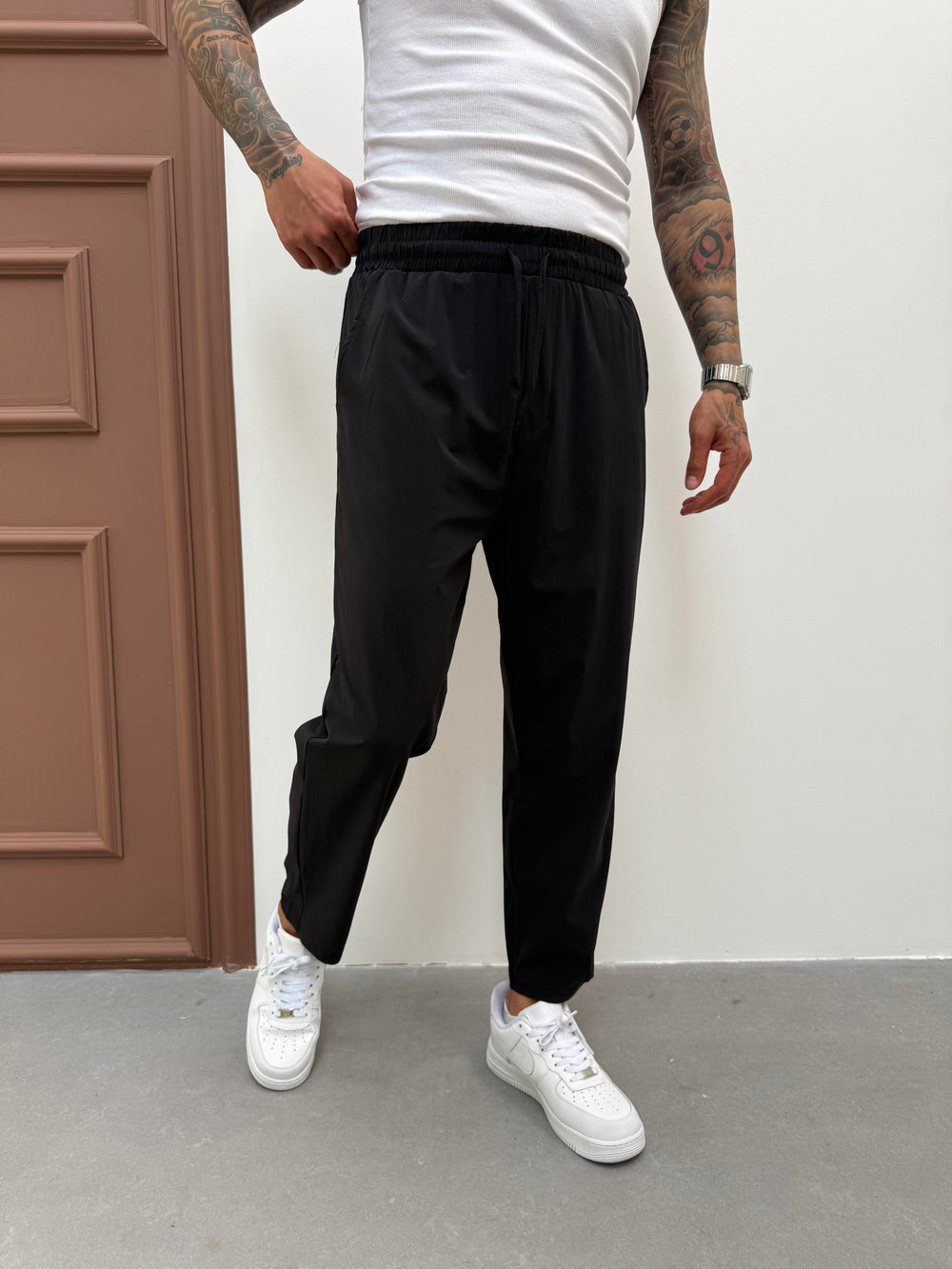 Siyah Paraşüt Kumaş Boyfriend Pantolon