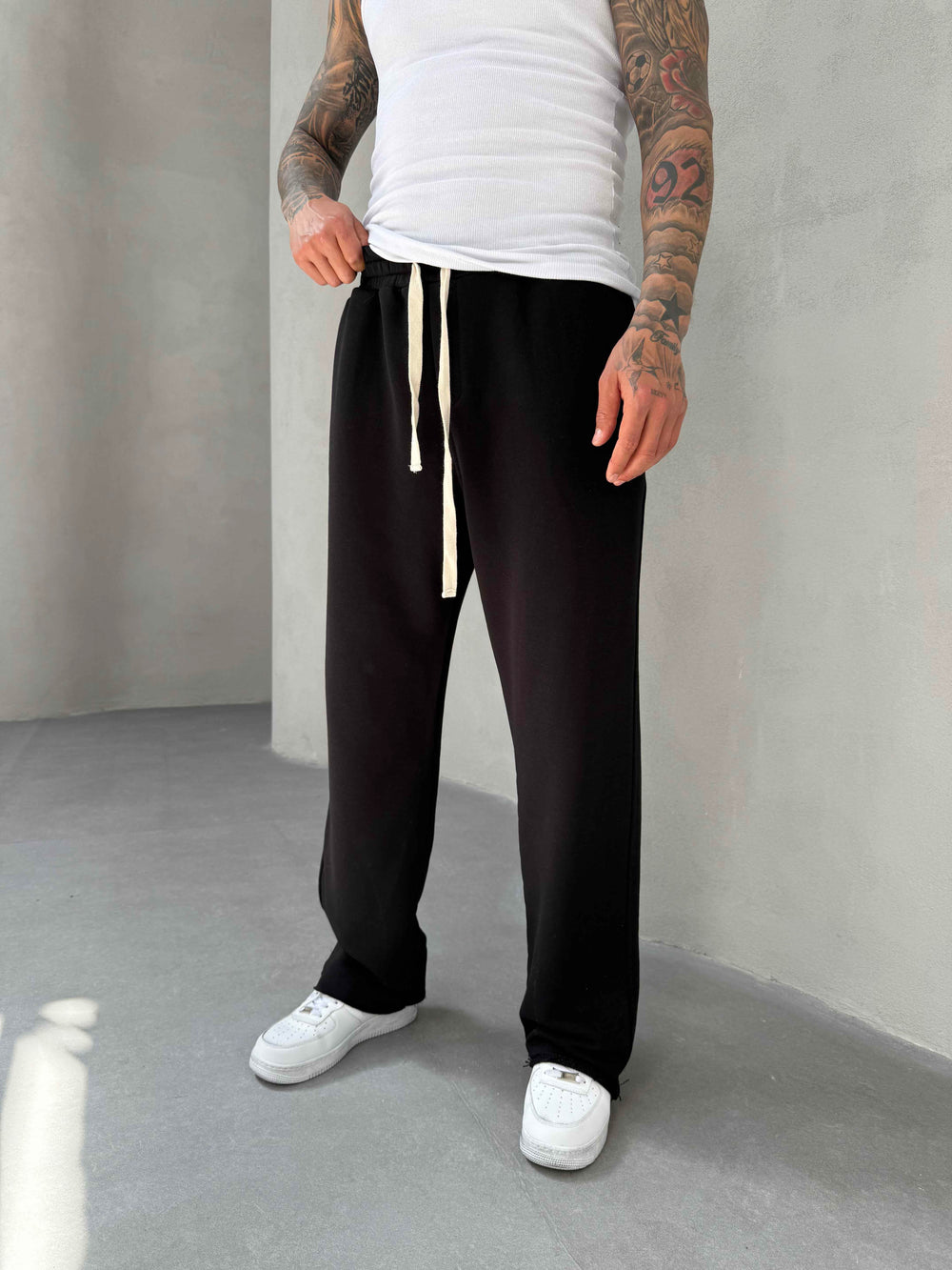 Siyah Pis Paça Baggy Eşofman