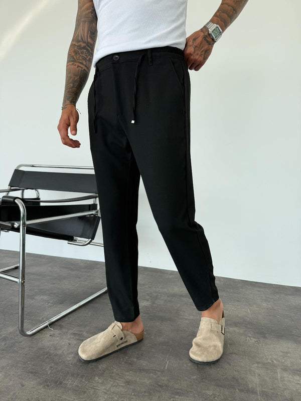 Siyah Regular Fit Kumaş Pantolon
