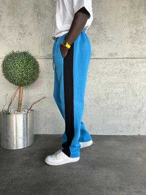 Siyah Şeritli Mavi Eşofman