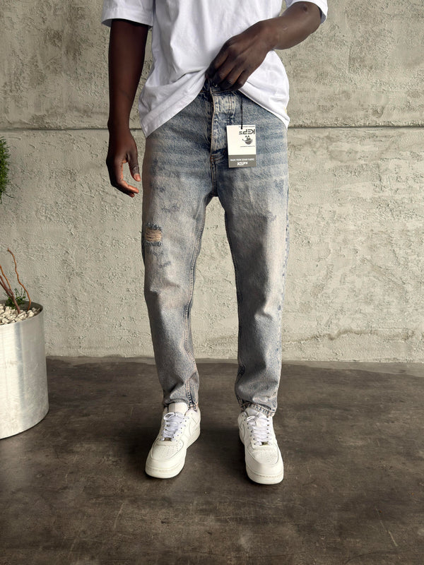 Yıkamalı Yırtık Detaylı Boyfriend Jean
