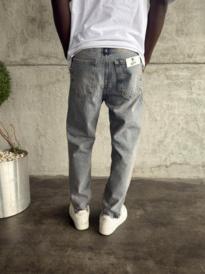 Yıkamalı Yırtık Detaylı Boyfriend Jean